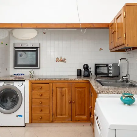 Maison Juliette - De Vivo Realty *