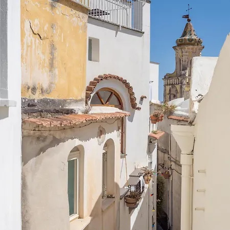 Maison Juliette - De Vivo Realty *