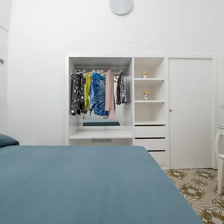 Maison Juliette - De Vivo Realty *