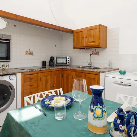 Maison Juliette - De Vivo Realty *