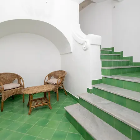Holiday home De Vivo Realty - Maison Juliette *